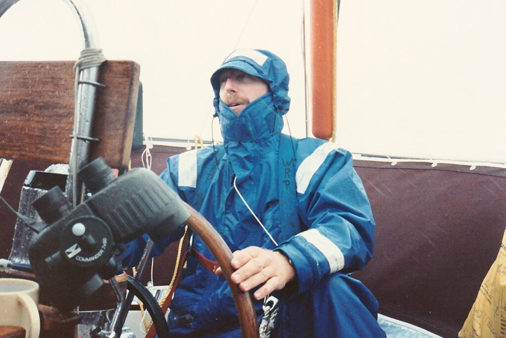 bill parlatore steering sailboat in bad weather
